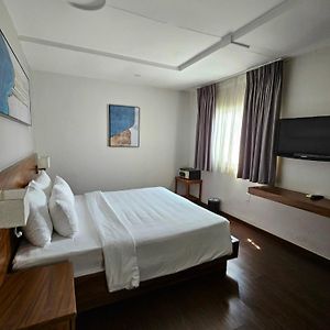 Premier King Room